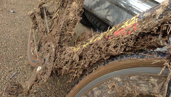 cyclocross-bike-covered-with-grass-and-mud.jpg